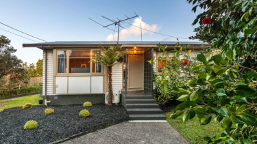 Photo of Glen Eden Waitakere City House - 2