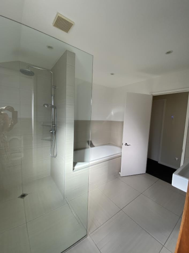 Photo of Greenhithe North Shore City House - 28