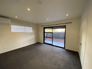 Thumbnail image of Greenhithe North Shore City House - 18