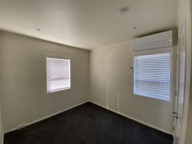 Photo of Greenhithe North Shore City House - 21