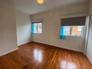 Thumbnail image of Milford North Shore City House - 8