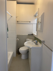 Thumbnail image of Milford North Shore City Apartment - 9