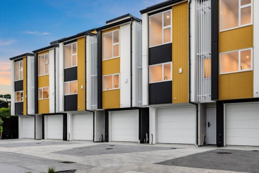 Click for more info about Townhouse NHP11686