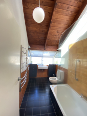 Thumbnail image of Remuera Auckland City Townhouse - 6