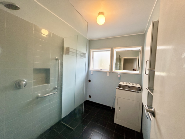 Photo of Remuera Auckland City Townhouse - 9