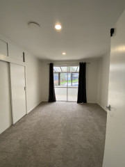 Thumbnail image of Sunnynook North Shore City House - 9