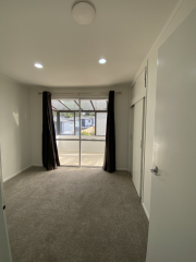 Thumbnail image of Sunnynook North Shore City House - 10