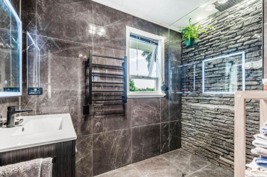 Photo of Westgate Waitakere City House - 8