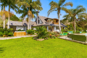 Thumbnail image of Albany North Shore City Lifestyle - 17