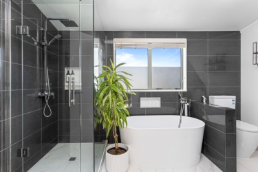 Photo of Glenfield North Shore City House - 2