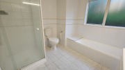 Thumbnail image of Forrest Hill North Shore City House - 9