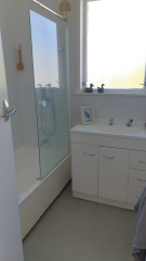 Thumbnail image of Birkdale North Shore City House - 12