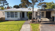 Thumbnail image of Birkdale North Shore City House - 18