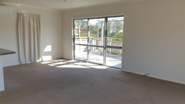 Photo of Beach Haven North Shore City House - 2