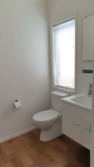 Thumbnail image of Beach Haven North Shore City House - 12