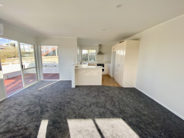 Photo of Hillcrest North Shore City House - 3
