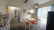 Thumbnail image of Northcross North Shore City House - 17