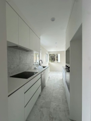 Thumbnail image of Torbay North Shore City House - 1