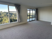 Thumbnail image of Torbay North Shore City House - 6