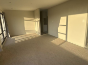 Thumbnail image of Torbay North Shore City House - 7