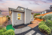 Thumbnail image of Long Bay North Shore City House - 22
