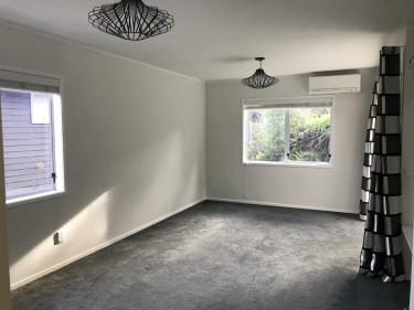 Photo of Birkenhead North Shore City House - 3