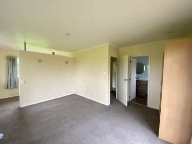 Photo of Dairy Flat Rodney House - 11