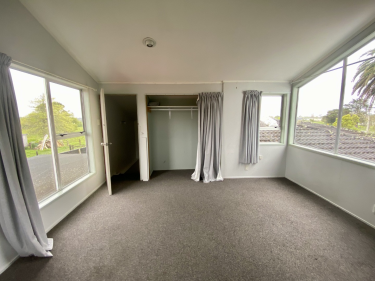 Photo of Dairy Flat Rodney House - 17