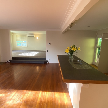 Photo of Totara Vale North Shore City House 2 Photo of Totara Vale North Shore City House - 2