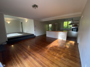 Photo of Totara Vale North Shore City House 17 Photo of Totara Vale North Shore City House - 17