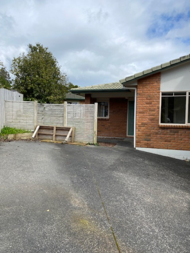 Photo of Browns Bay North Shore City Apartment 10 Photo of Browns Bay North Shore City Apartment - 10