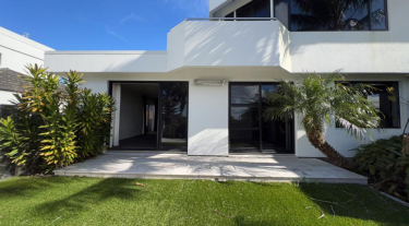 Photo of Hillcrest North Shore City Flats - 8