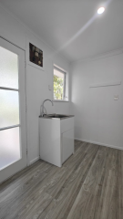 Thumbnail image of Sunnynook North Shore City House - 10