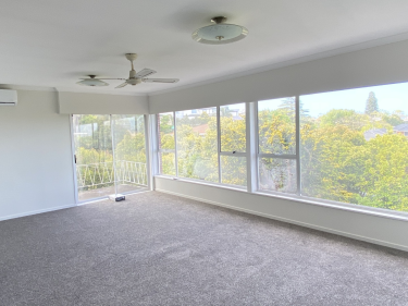 Photo of Milford North Shore City House - 3