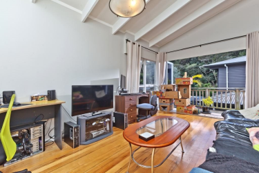 Click for more info about House NHP11763