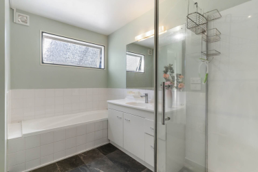 Photo of Totara Vale North Shore City House - 2