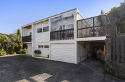 Thumbnail image of Totara Vale North Shore City House - 1