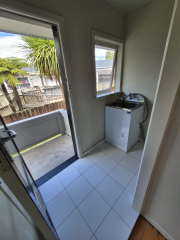 Thumbnail image of Birkdale North Shore City House - 19