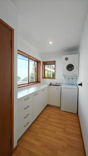 Photo of Castor Bay North Shore City House - 11