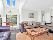 Thumbnail image of Birkenhead North Shore City House - 1