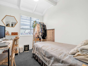 Photo of Birkenhead North Shore City House - 7