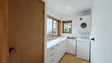 Photo of Castor Bay North Shore City House - 14