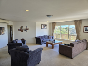 Thumbnail image of Unsworth Heights North Shore City House - 2