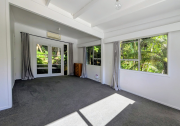 Thumbnail image of Titirangi Waitakere City House - 4