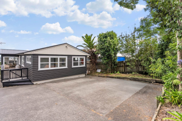 Click for more info about House NHP11248