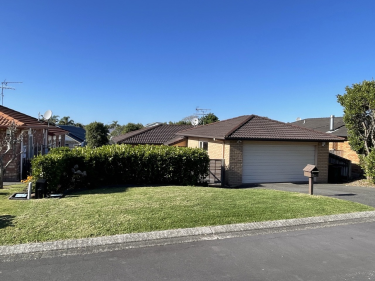 Click for more info about House NHP11798