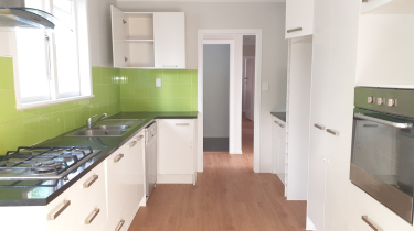 Click for more info about House NHP10506