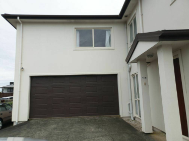Click for more info about Townhouse NHP5179