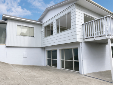 Click for more info about House NHP11817