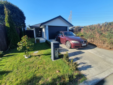 16 Millesimes Way